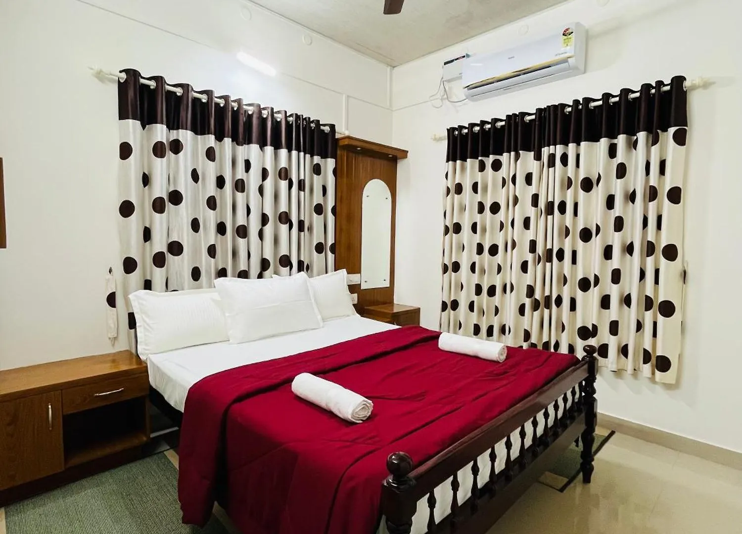 Eden Cabana Alappuzha India